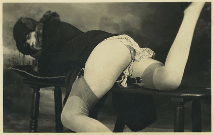French Nude Vintage Post Cards - French Postcards I: The Mysteries of Grundworth ...